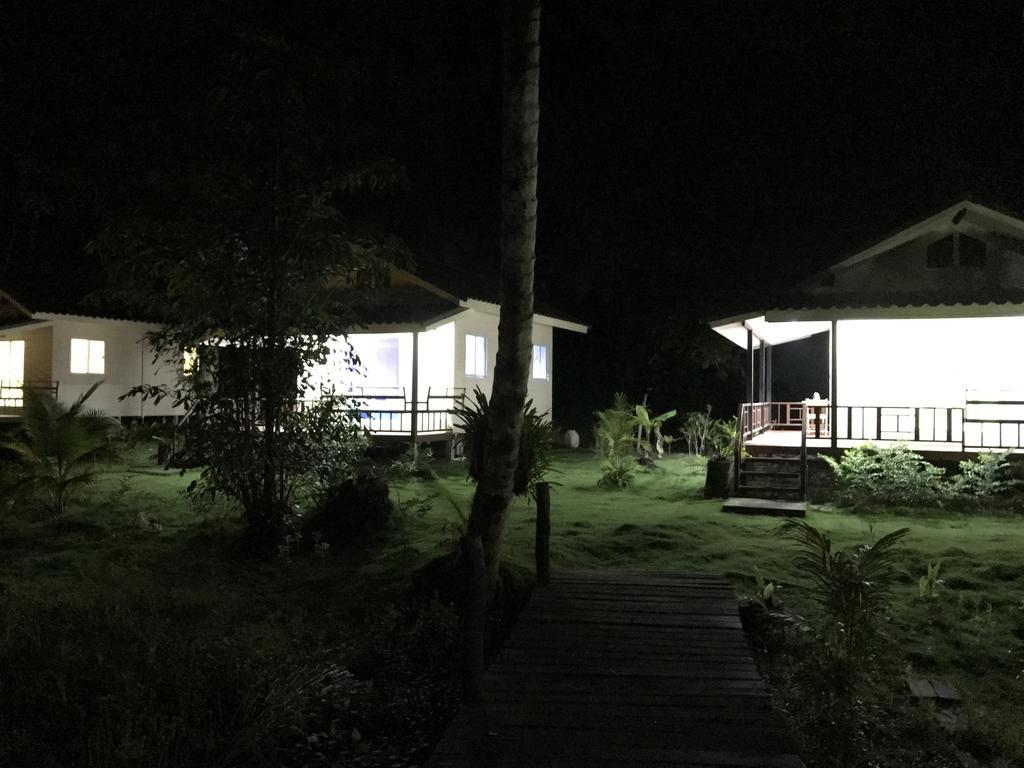 Отель Baan Phuean Koh Kood Ko Kut Экстерьер фото